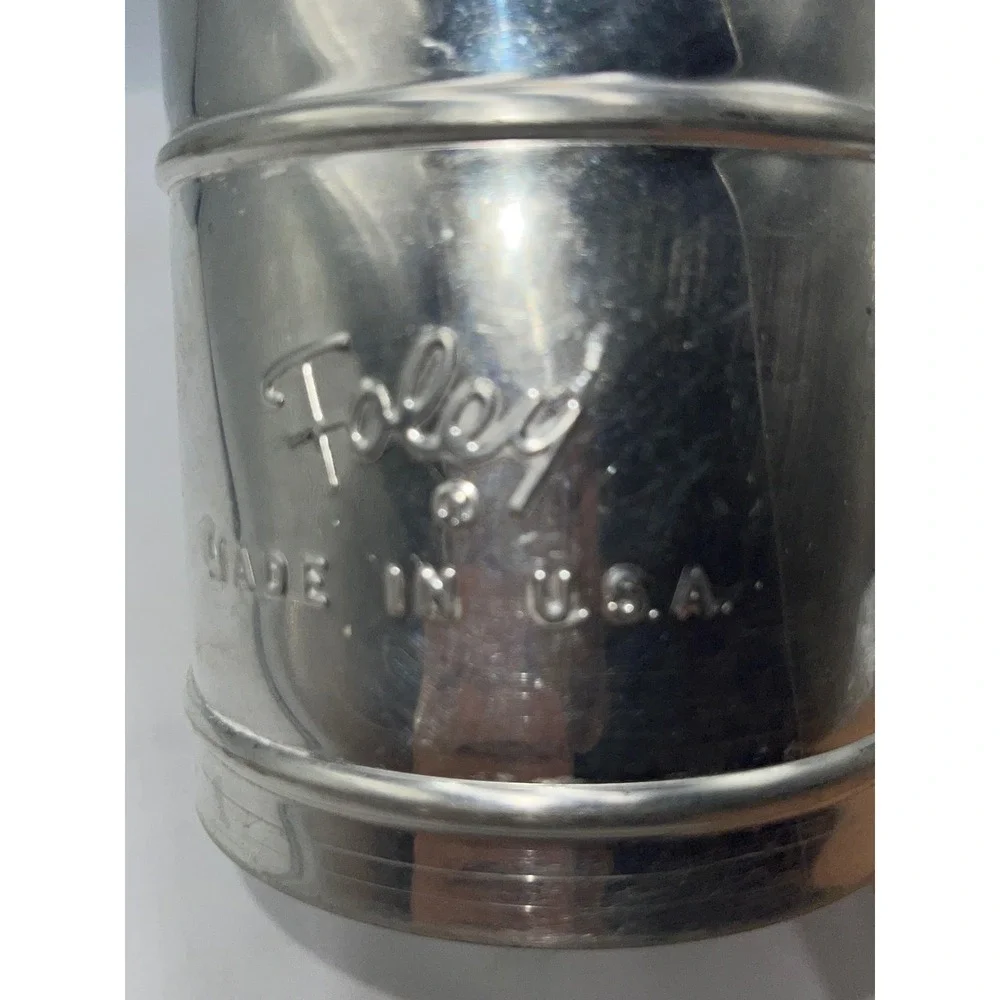 Foley Flour Sifter Silver  Aluminum Squeeze Handle Vintage